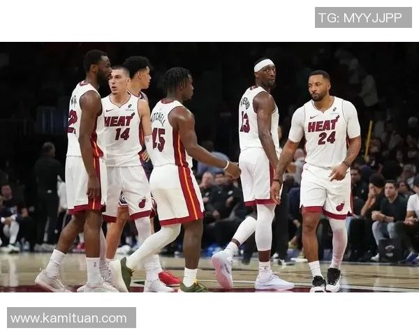 热火与公牛季后赛对决回顾球迷们的激情与期待交织的篮球盛宴